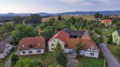 Rodinný dům 6+2, Hranice III-Velká