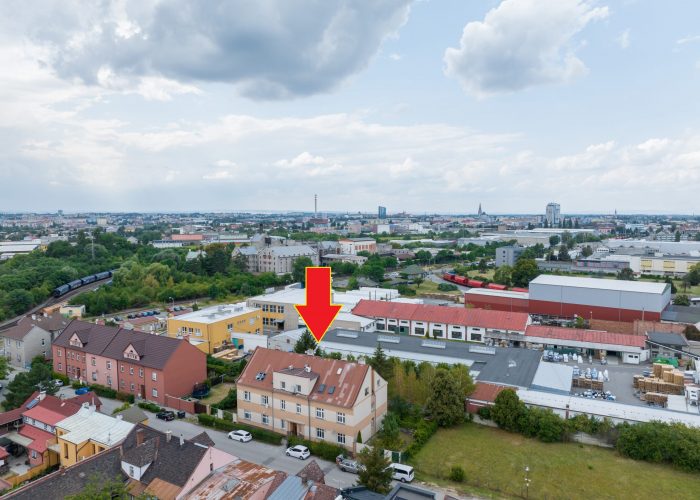 19 luxusní byt 4+kk Olomouc pohled na dům